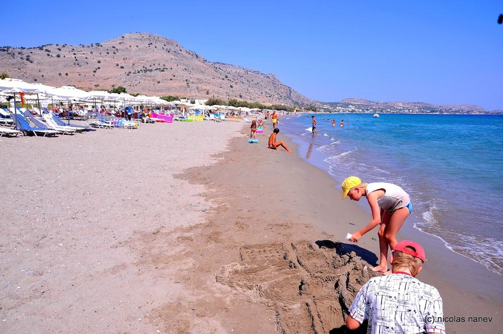 Costa Lindia Beach Lardos Fasiliteter bilde